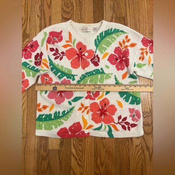 VTG Womens Button Down sweater Floral Size L Beaded And Sequined - Picture 5 of 6